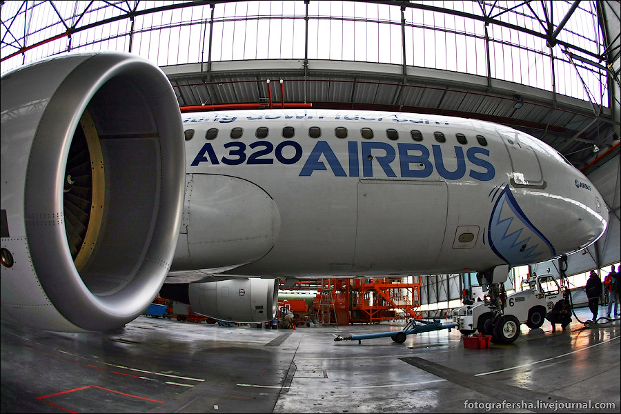 Самолёт Airbus А320