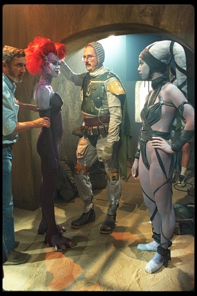 Боба Фетт разоблачен, снимали сцены для "Звездных Войн" специальные выпуски.