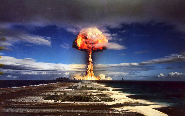 «Единорог» ядерное испытание - Французская Полинезия, 1970г.