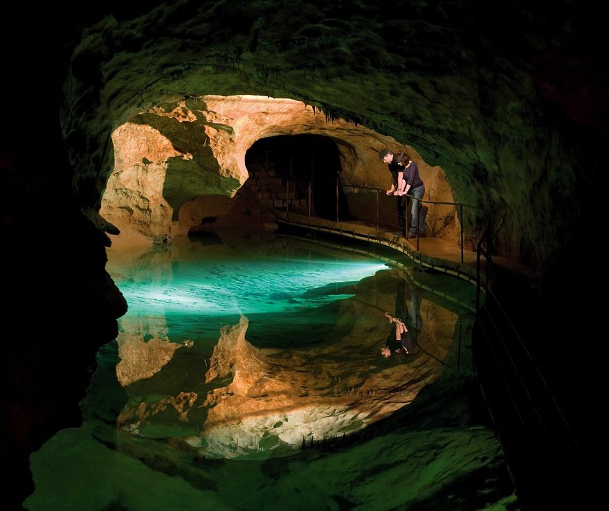 Пещеры Дженолан, Австралия.