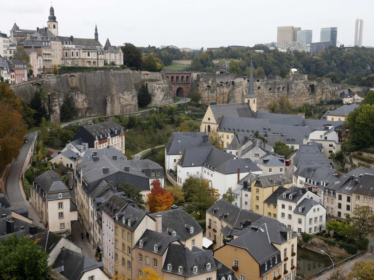 Люксембург крошечный город-государство занимает четвертое место в Европе с высоким рейтингом.