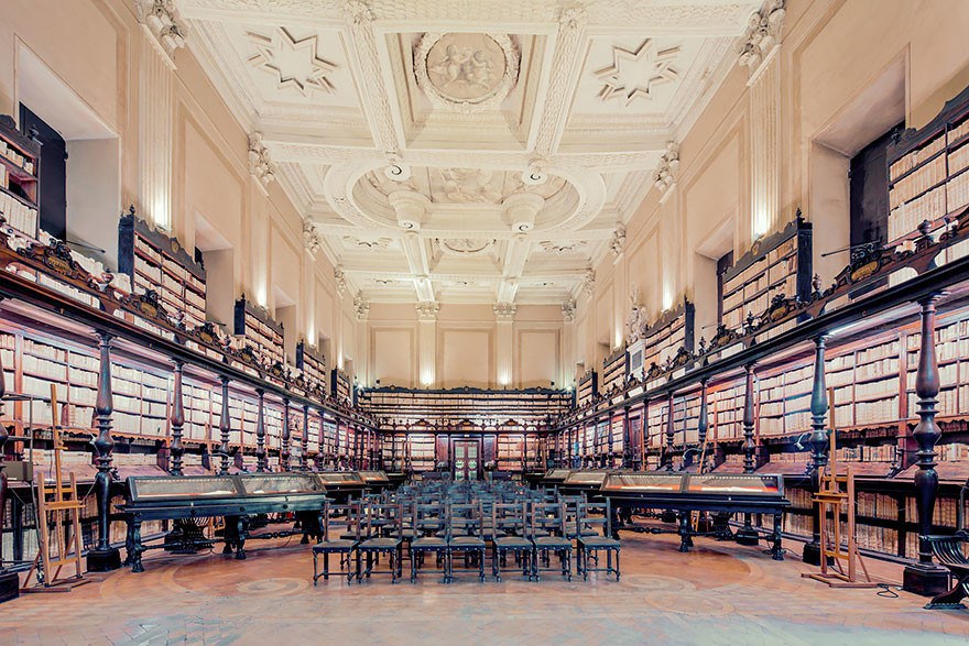 Библиотека Vallicelliana, Рим