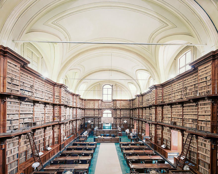 Библиотека Анжелика, Рим