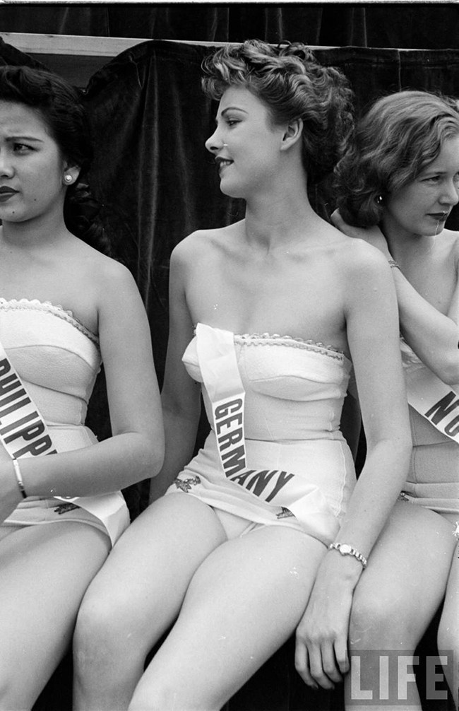 Miss_Universe_1952_005