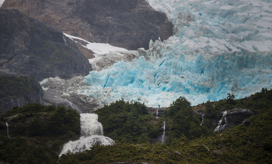 Ледник Серрано, в национальном парке Бернардо О'Хиггинс, 21 февраля 2016 года.