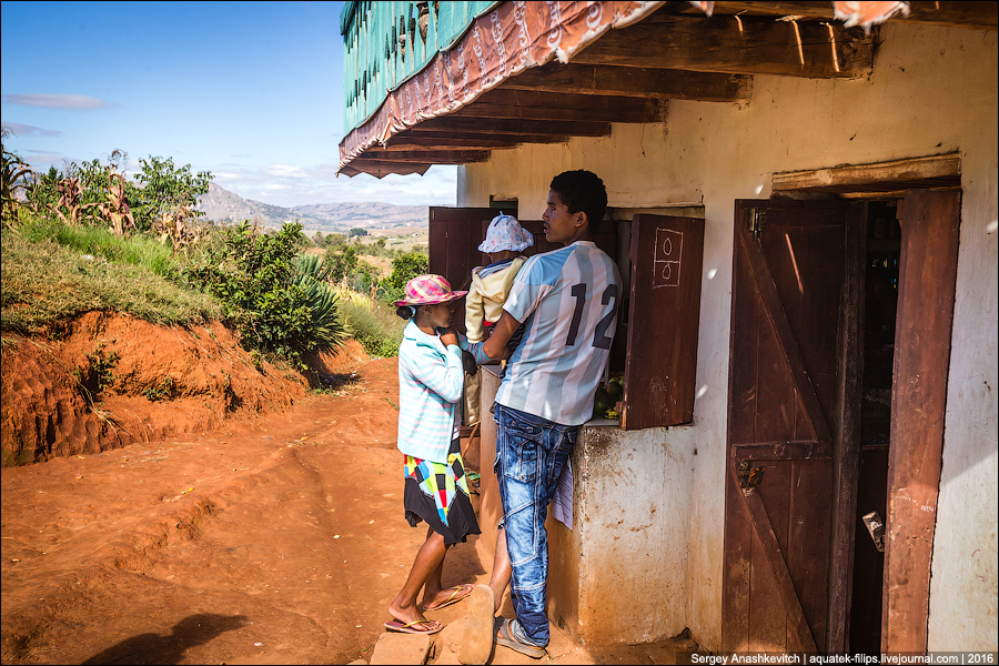 Путешествие на Мадагаскар, день 4. Антананариво-Анцирабе. апрель 2016