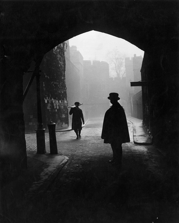 Лондонский Тауэр, январь 1947.