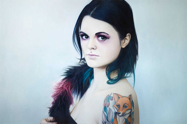 Модные портреты татуированных девушек