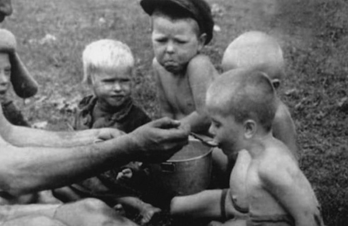 Советская деревня в объективе немецкого фотографа в 1941 -1943 годах