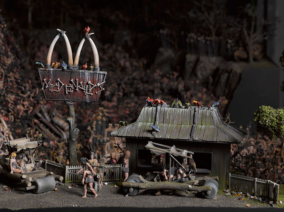 Как бы выглядел McDonald’s, если бы нацисты открыли его в аду.
