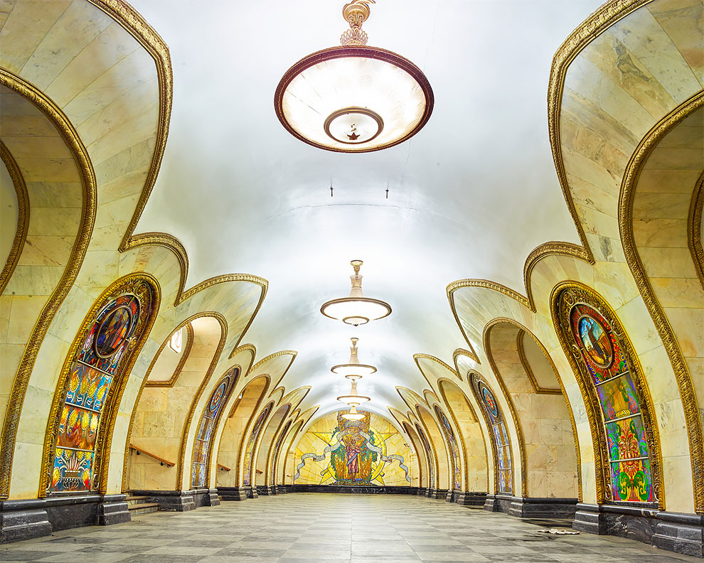 Самые красивые станции метро в москве список с фото