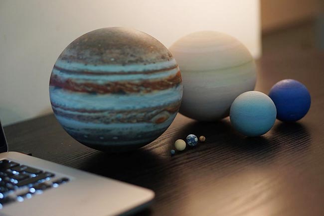 Миниатюрные планеты солнечной системы с помощью 3D-принтера
