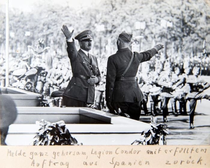 Фото из личного альбома немецкого фельдмаршала авиации Вольфрама фон Рихтгофена