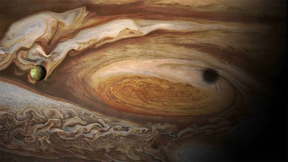 Абсолютно новые и захватывающие фотографии Юпитера