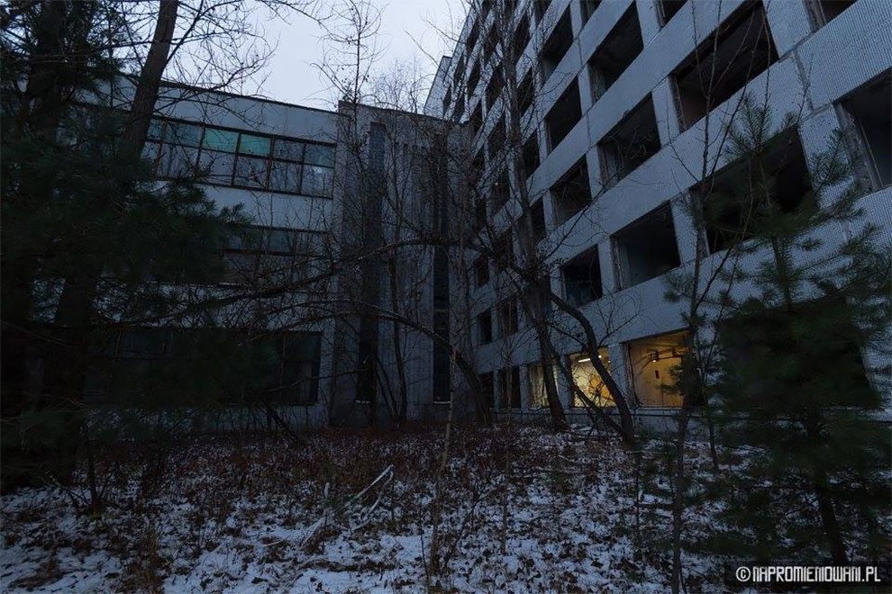 Польские Сталкеры включили свет в Припяти, через 31 год после аварии на Чернобыльской АЭС