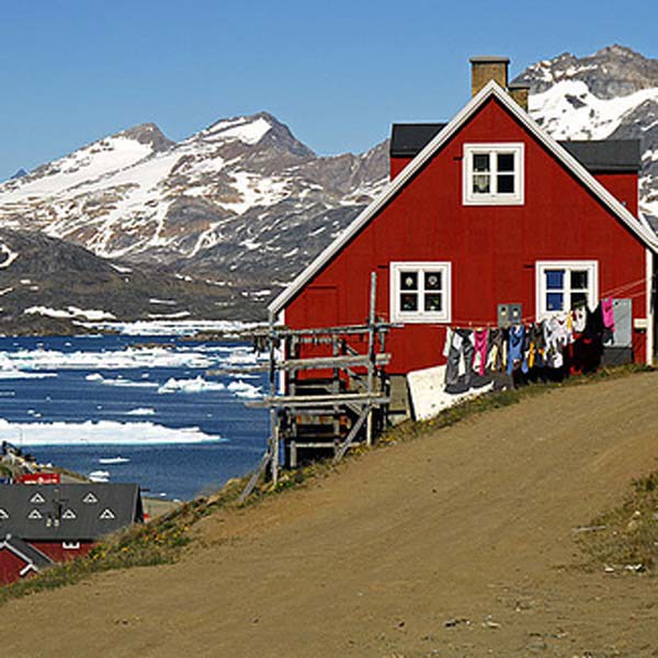 Ангмагссалик, иногда называемый Тасиилак, Гренландия