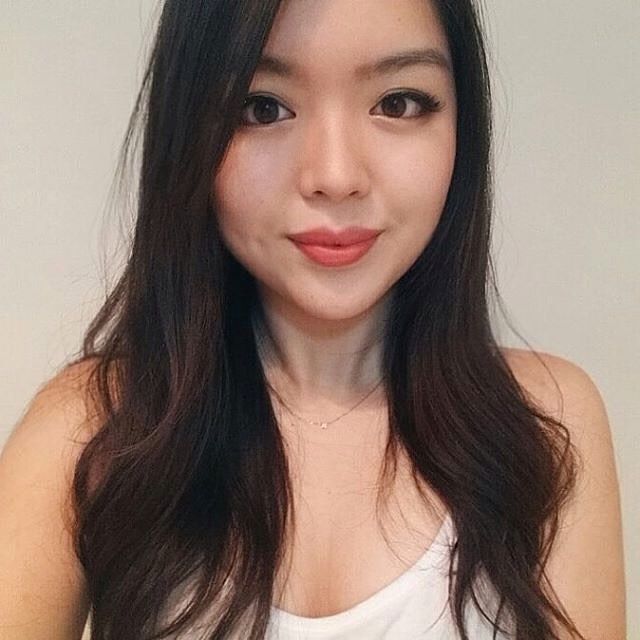 Симпатичные азиатские девушки