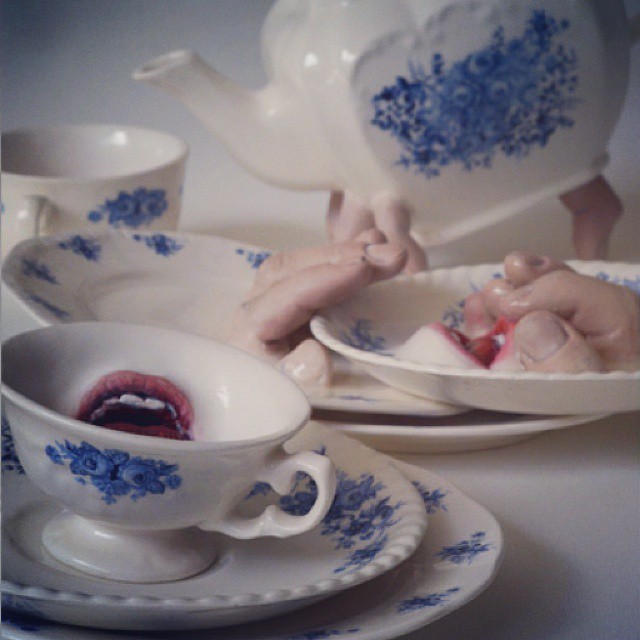 Странная керамическая посуда от Ронит Баранга