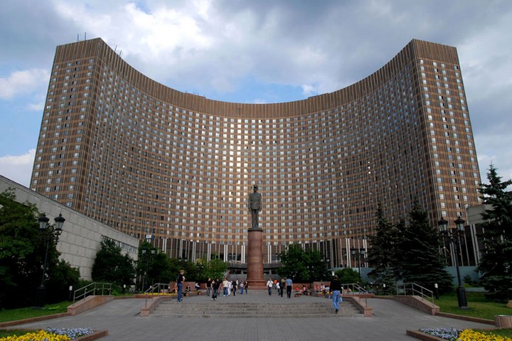 Гостиница "Космос" в Москве