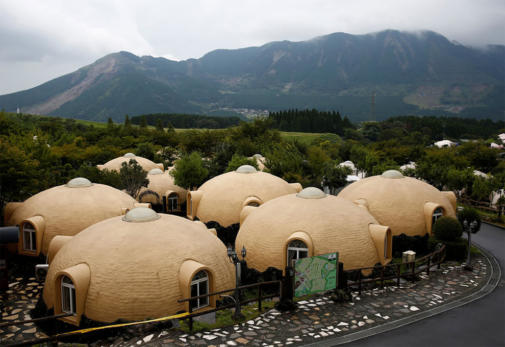 В Японии строят дома устойчивые к землетрясениям