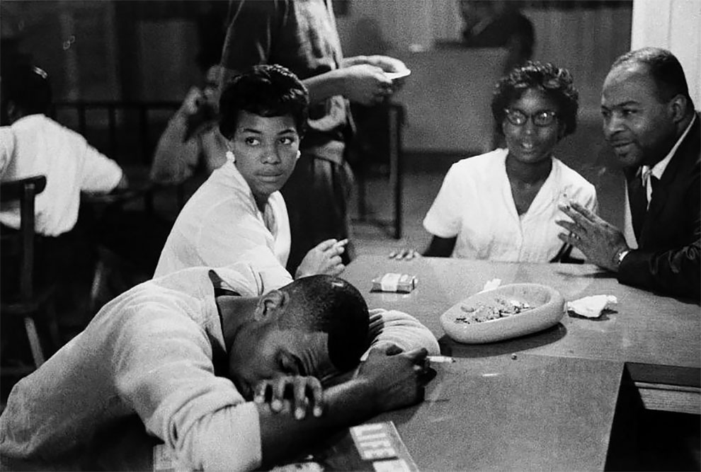 Американцы 50-60-х годов в черно-белых фотографиях Брюса Дэвидсона