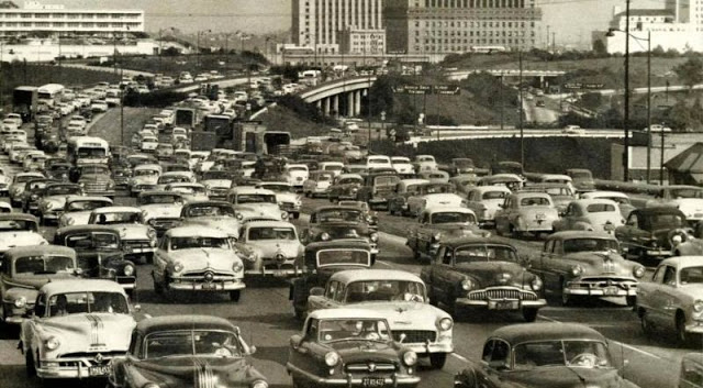 Как выглядели пробки транспортных средств в прошлом