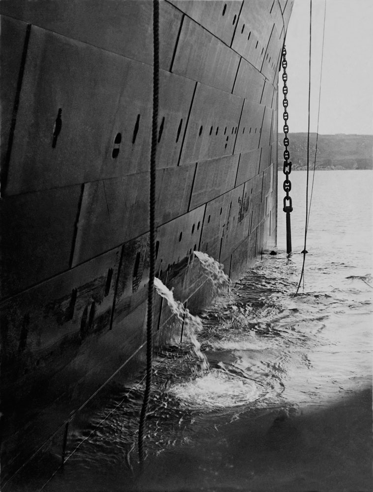 Редкие фотографии «Титаника» незадолго до трагедии в 1912 году