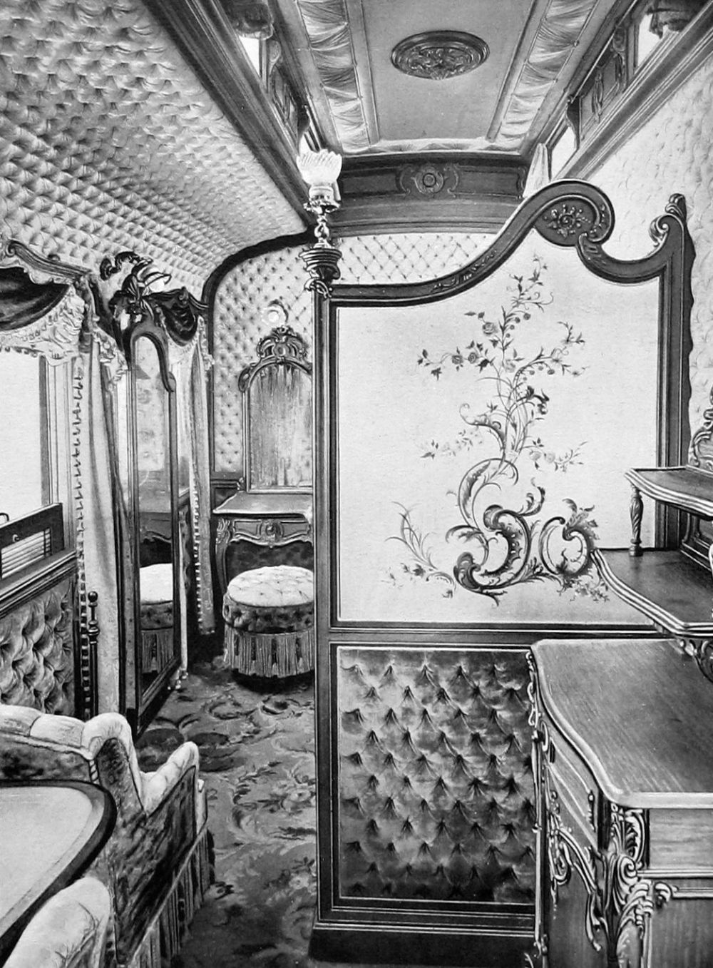 Редкие фотографии интерьера Императорского поезда семьи Романовых.