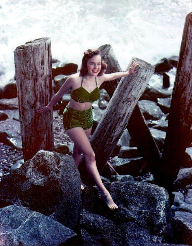 Гламурные фотографии Терри Мур 1940-50-х годов
