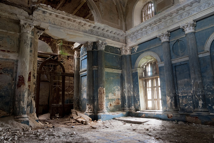 Разрушенная Казанская церковь (Ярополец):