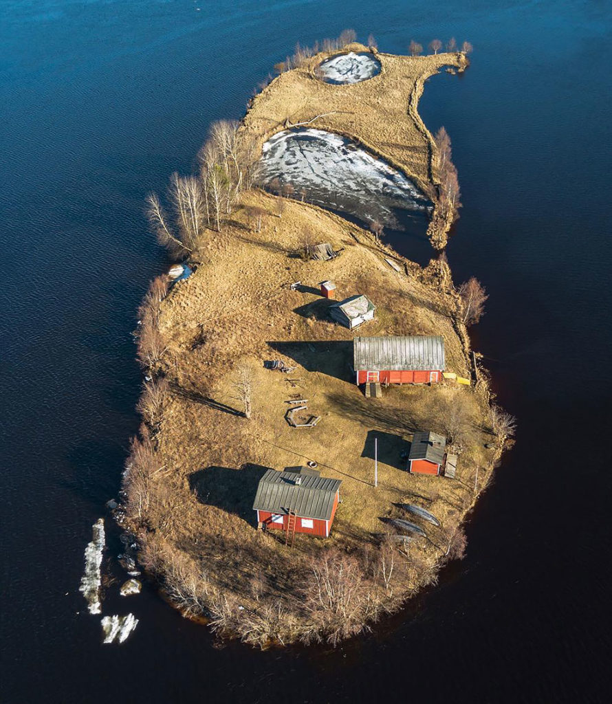 Потрясающие снимки острова в Финляндии в течение четырех сезонов