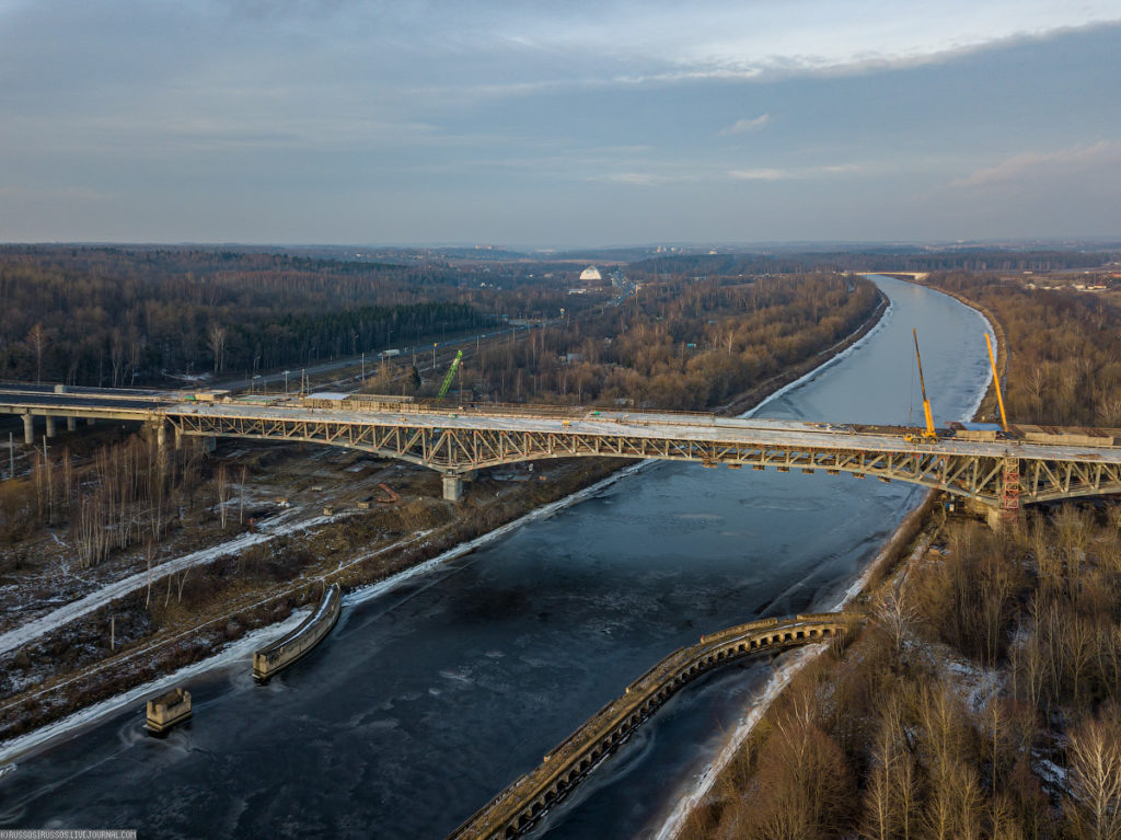 Мост ЦКАД через канал имени Москвы