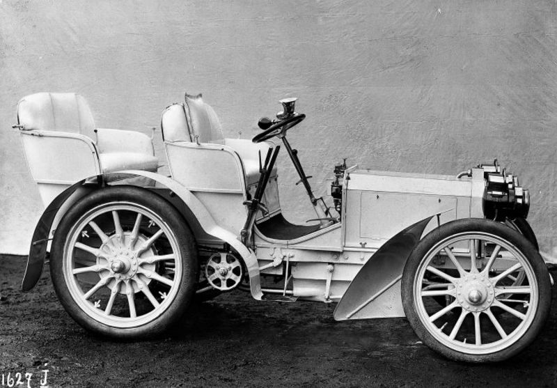 Mercedes 35 HP: первый современный автомобиль того времени