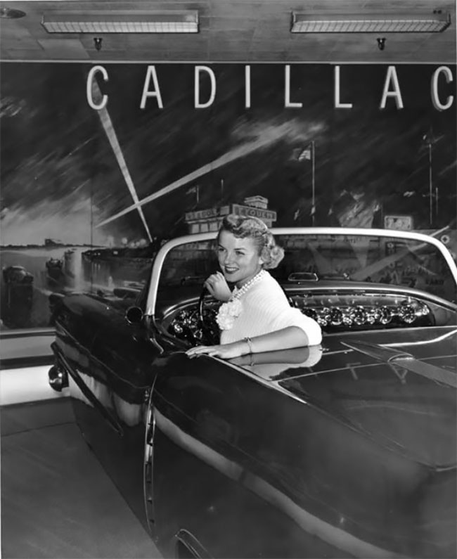 Красивые фотографии Cadillac Le Mans 1953 года