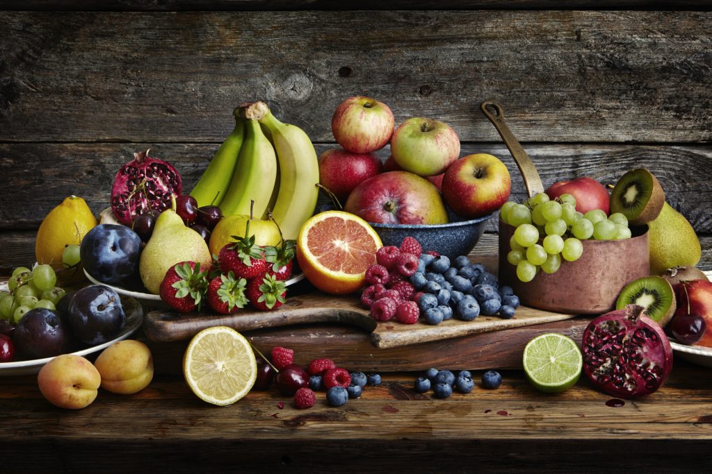 Самые вредные и полезные фрукты
