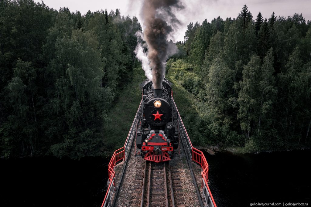 Рускеальский экспресс — ретропоезд в Карелии