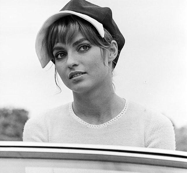 Великолепные фотографии Мари-Франс Пизье в 1960-х годах