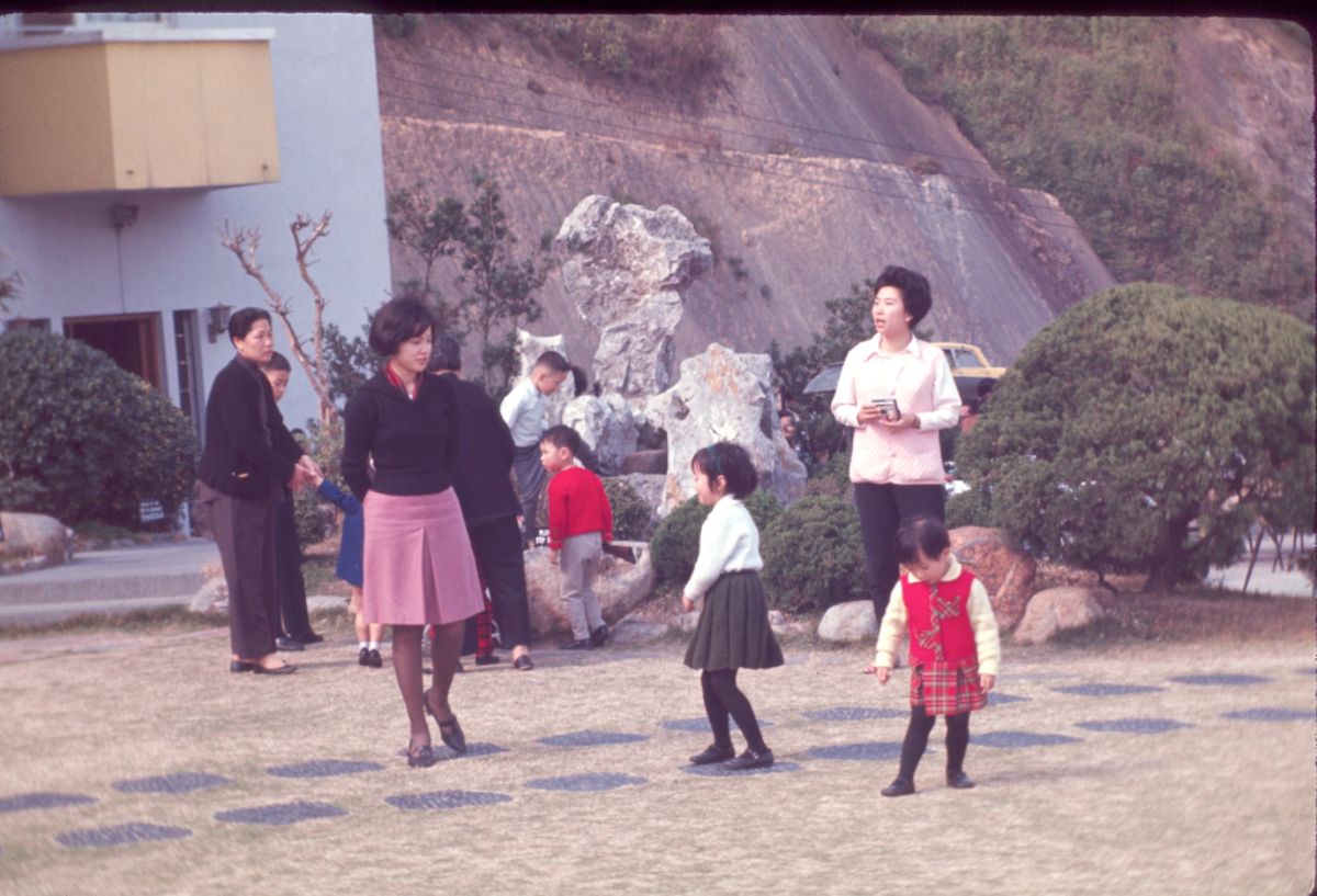 Цветные фотографии повседневной жизни Гонконга 1960-х годов