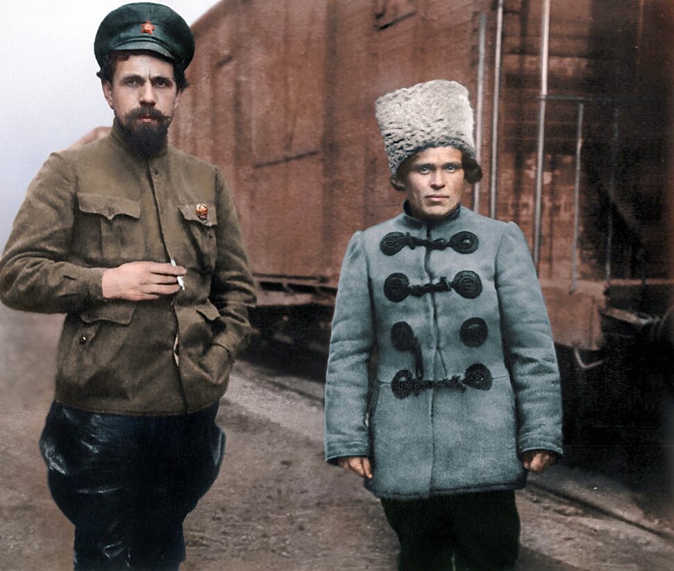Советская Россия после Октябрьской революции: раскрашенные фотографии