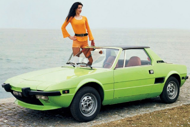 Красивые фотографии Fiat X1/9, одного из первых действительно доступных спортивных автомобилей