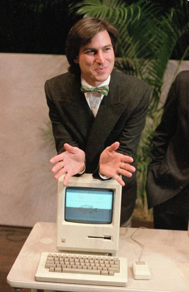 24 января 1984 года: компьютер Apple Macintosh поступил в продажу