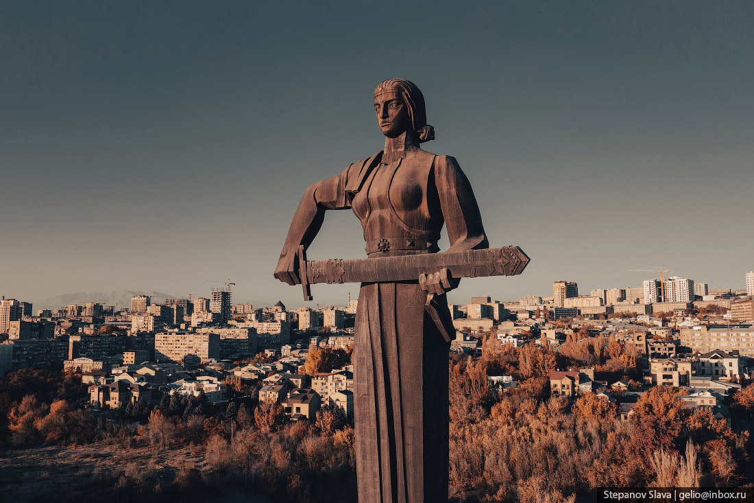 Ереван с высоты (Армения)