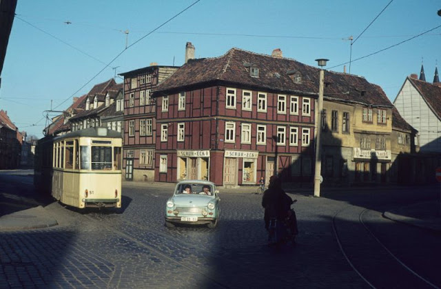 Хальберштадт. Траби и трамвай, 1980 год.