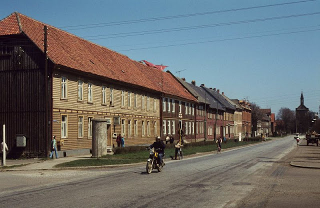 Уличные сцены Хасселфельде, 1980 год.